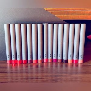 15 Mini Bit Beauty Lip Crayons.
